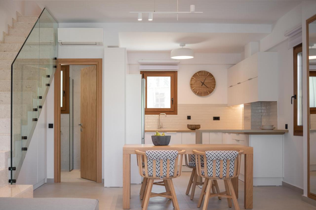 De Light Boutique Villas I II & III - Close To Rethymno, By Thinkvilla Atsipopoulo Bagian luar foto