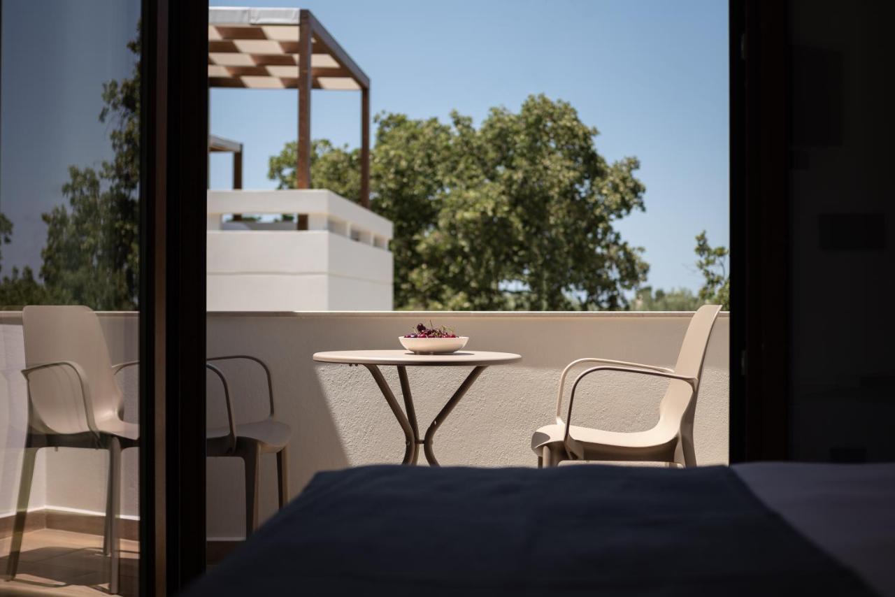 De Light Boutique Villas I II & III - Close To Rethymno, By Thinkvilla Atsipopoulo Bagian luar foto
