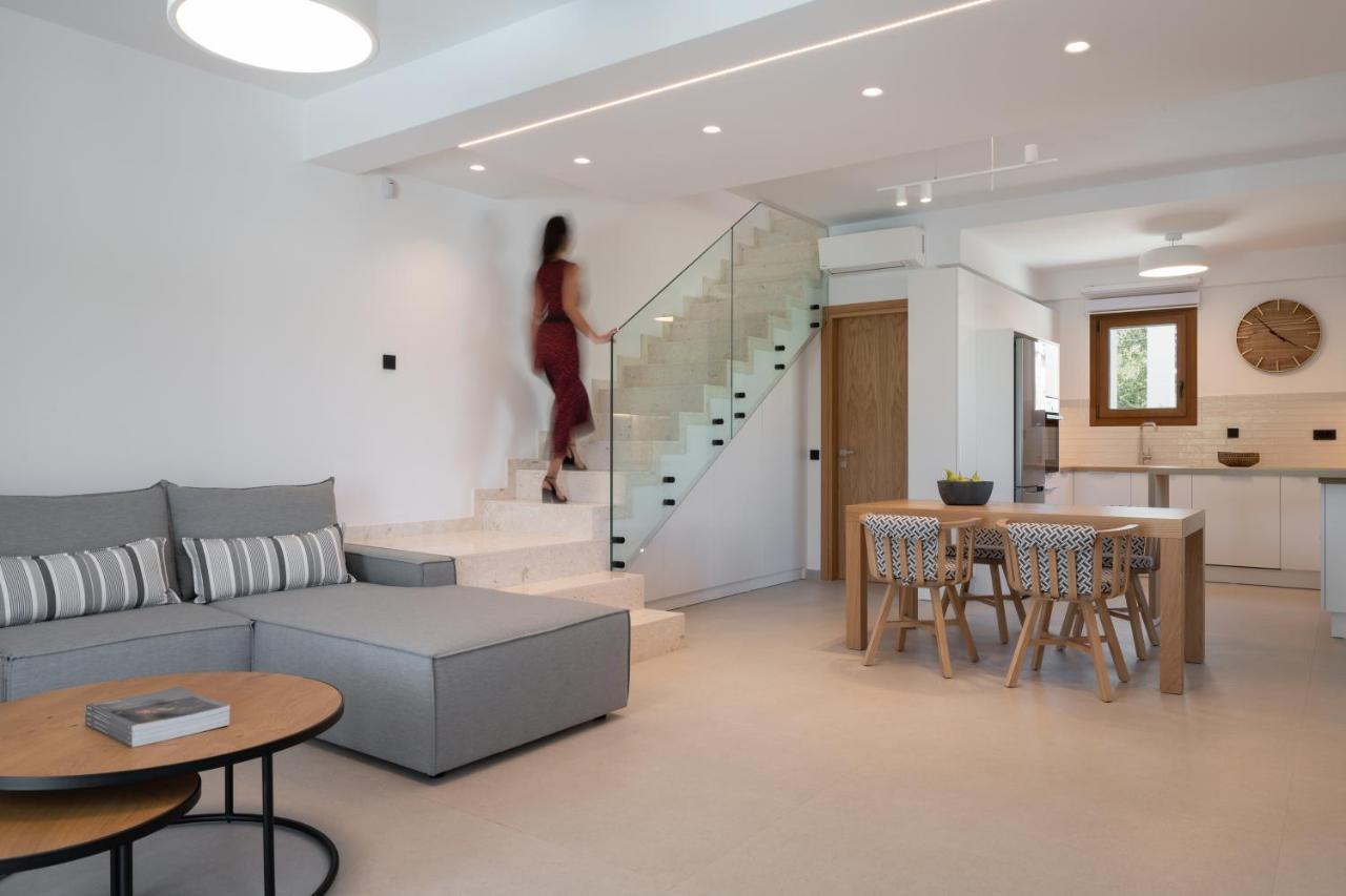 De Light Boutique Villas I II & III - Close To Rethymno, By Thinkvilla Atsipopoulo Bagian luar foto