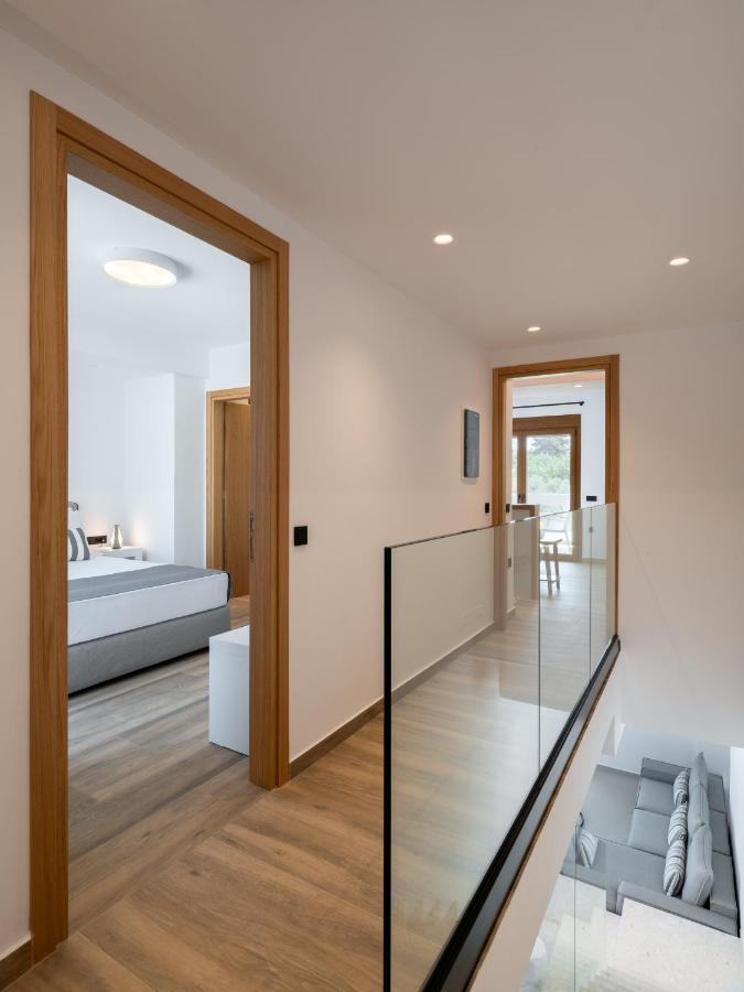 De Light Boutique Villas I II & III - Close To Rethymno, By Thinkvilla Atsipopoulo Bagian luar foto