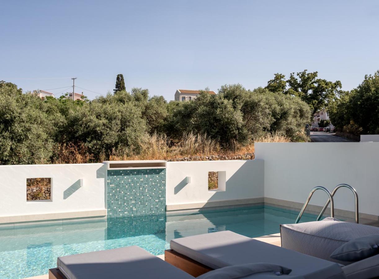 De Light Boutique Villas I II & III - Close To Rethymno, By Thinkvilla Atsipopoulo Bagian luar foto