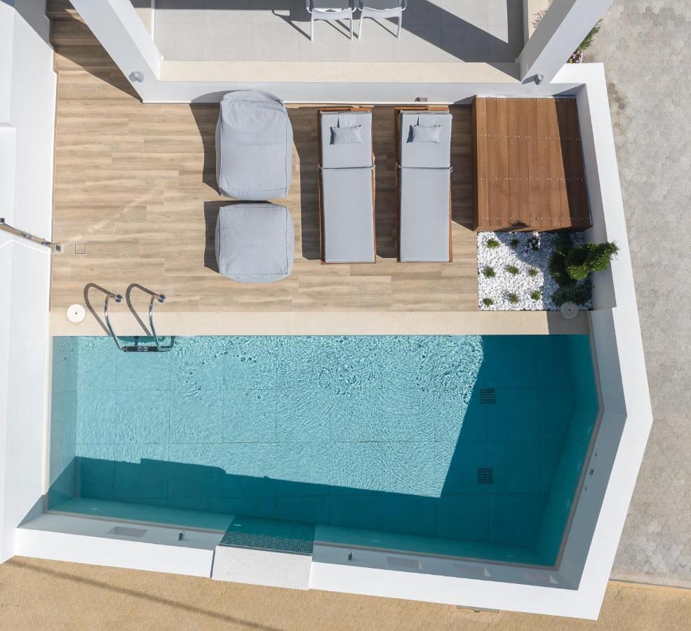 De Light Boutique Villas I II & III - Close To Rethymno, By Thinkvilla Atsipopoulo Bagian luar foto