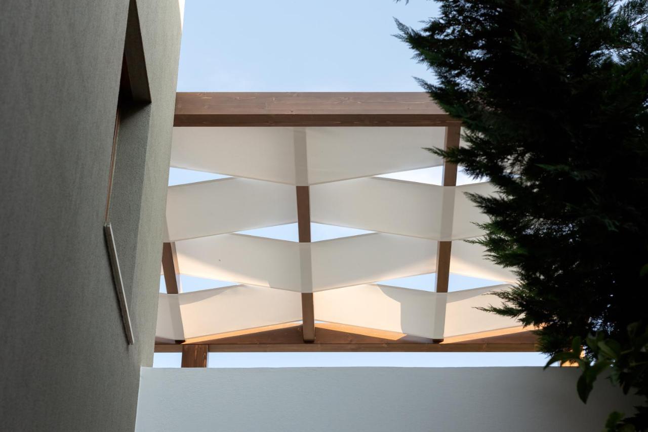 De Light Boutique Villas I II & III - Close To Rethymno, By Thinkvilla Atsipopoulo Bagian luar foto