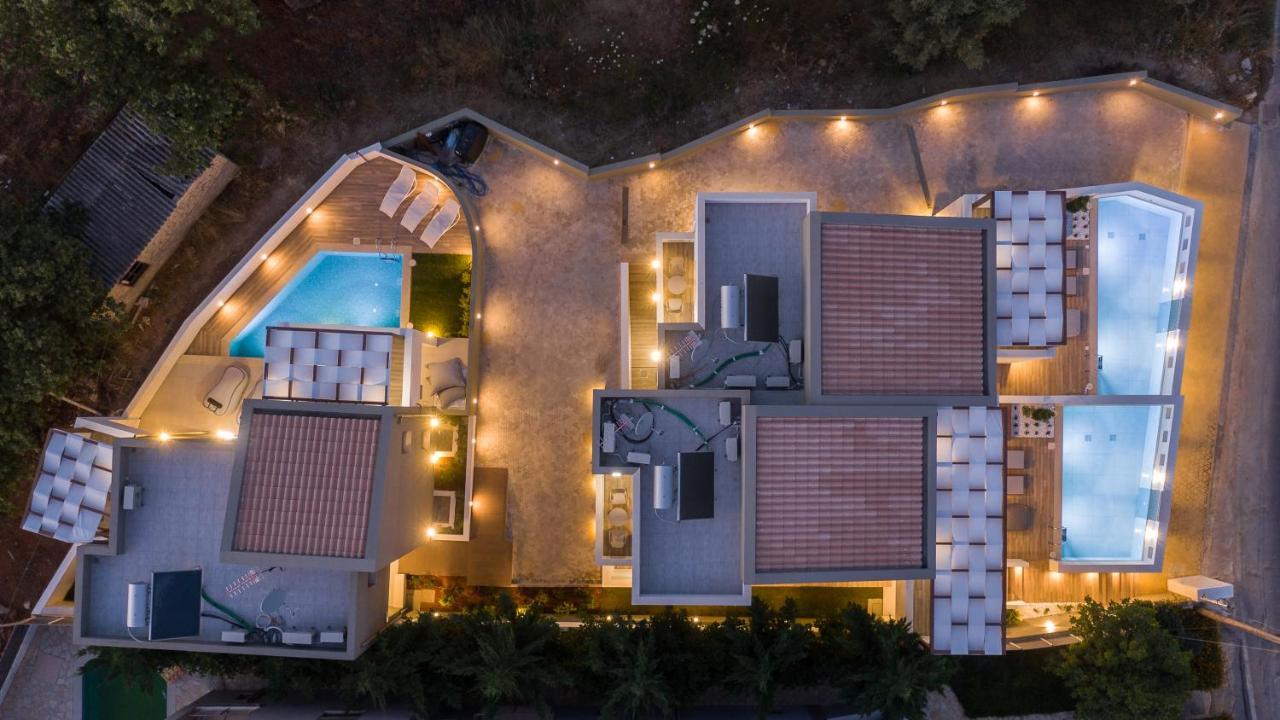 De Light Boutique Villas I II & III - Close To Rethymno, By Thinkvilla Atsipopoulo Bagian luar foto