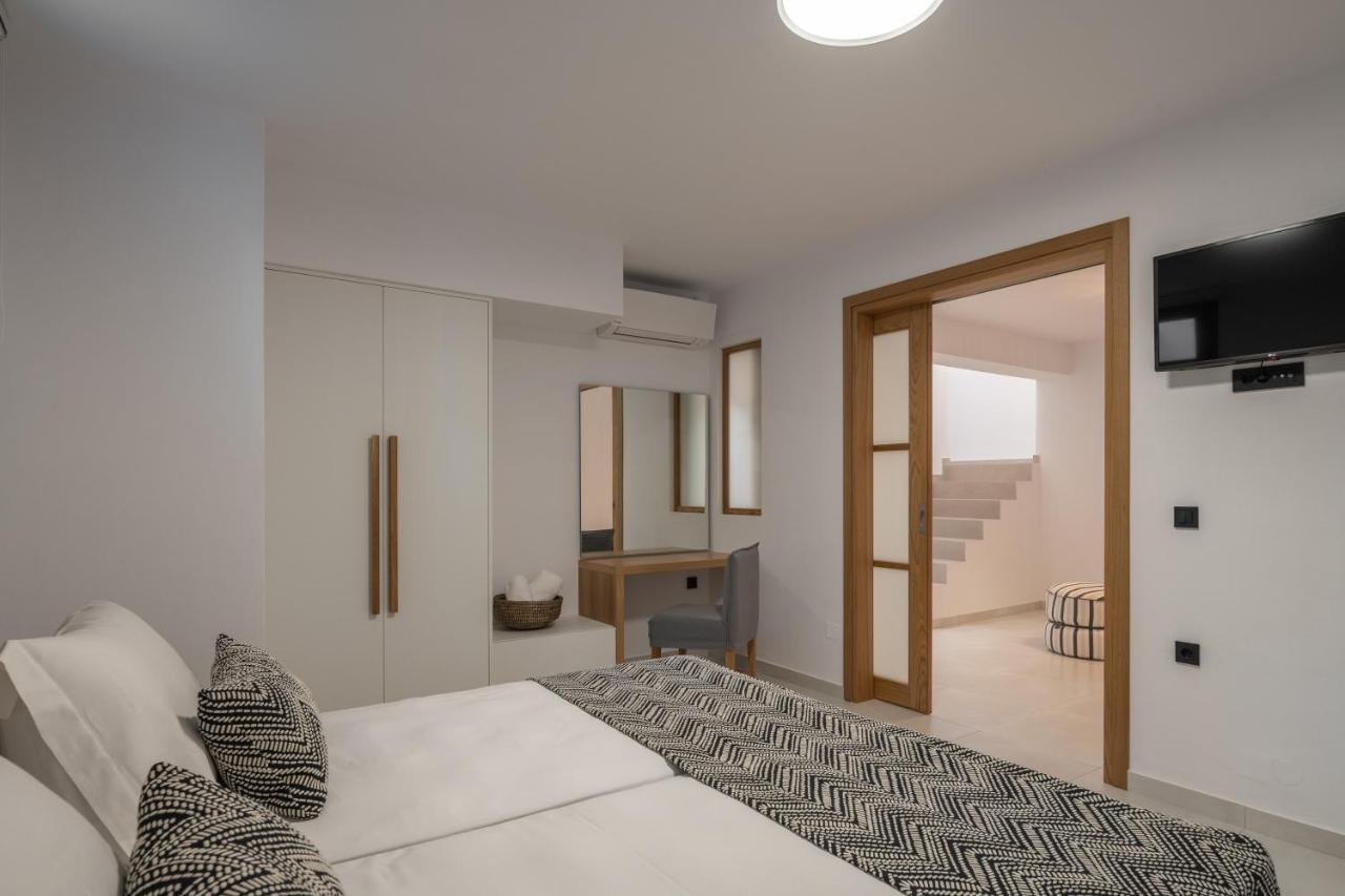 De Light Boutique Villas I II & III - Close To Rethymno, By Thinkvilla Atsipopoulo Bagian luar foto