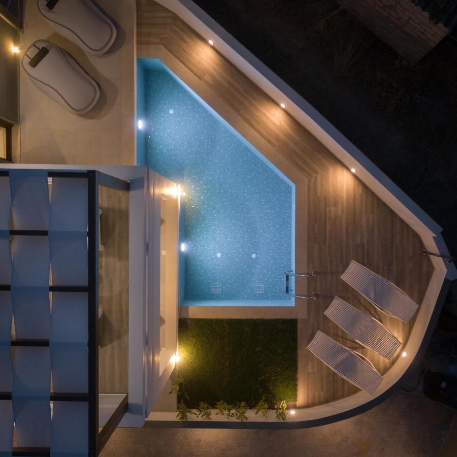 De Light Boutique Villas I II & III - Close To Rethymno, By Thinkvilla Atsipopoulo Bagian luar foto